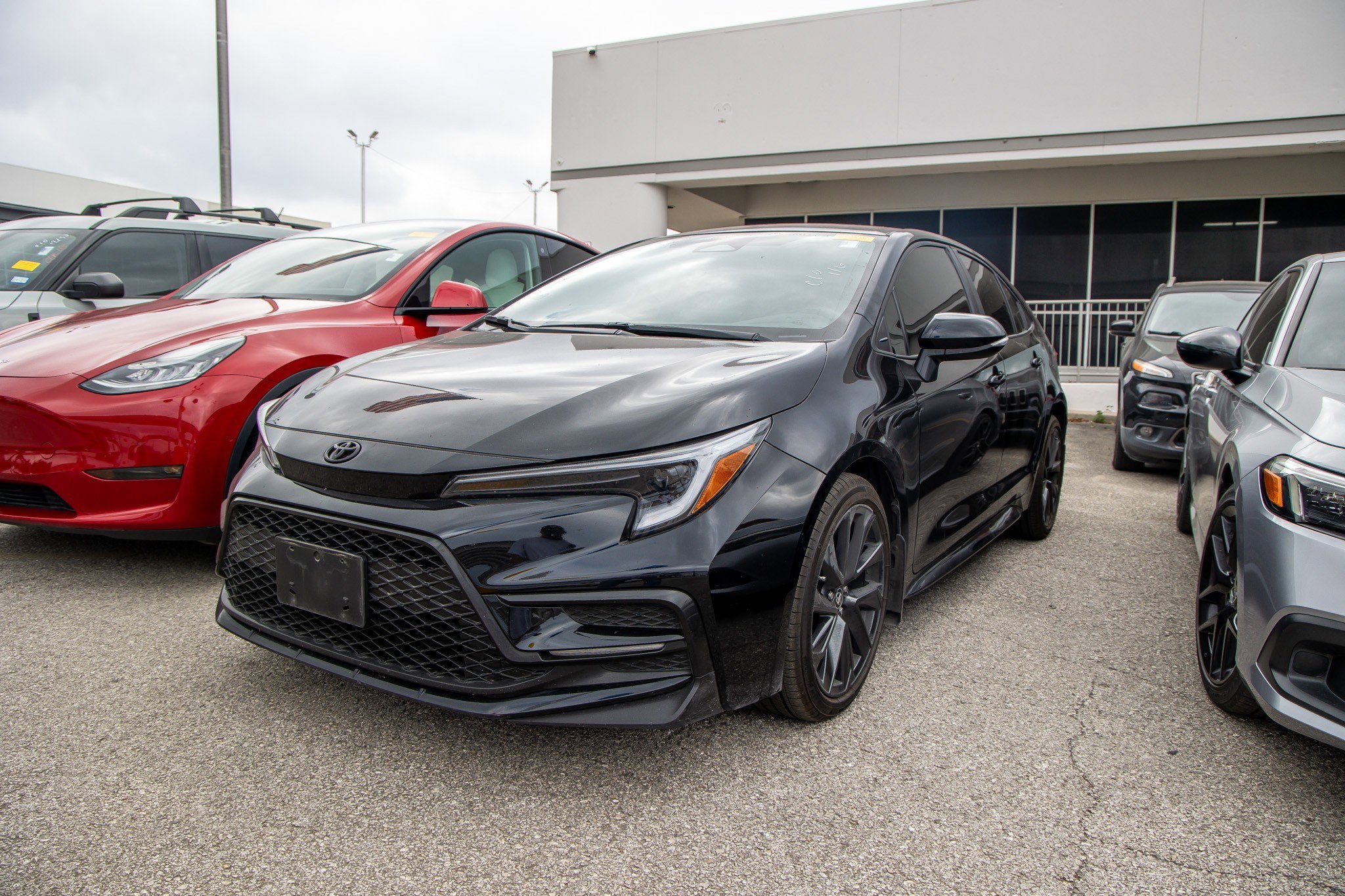 2025 Toyota COROLLA SE