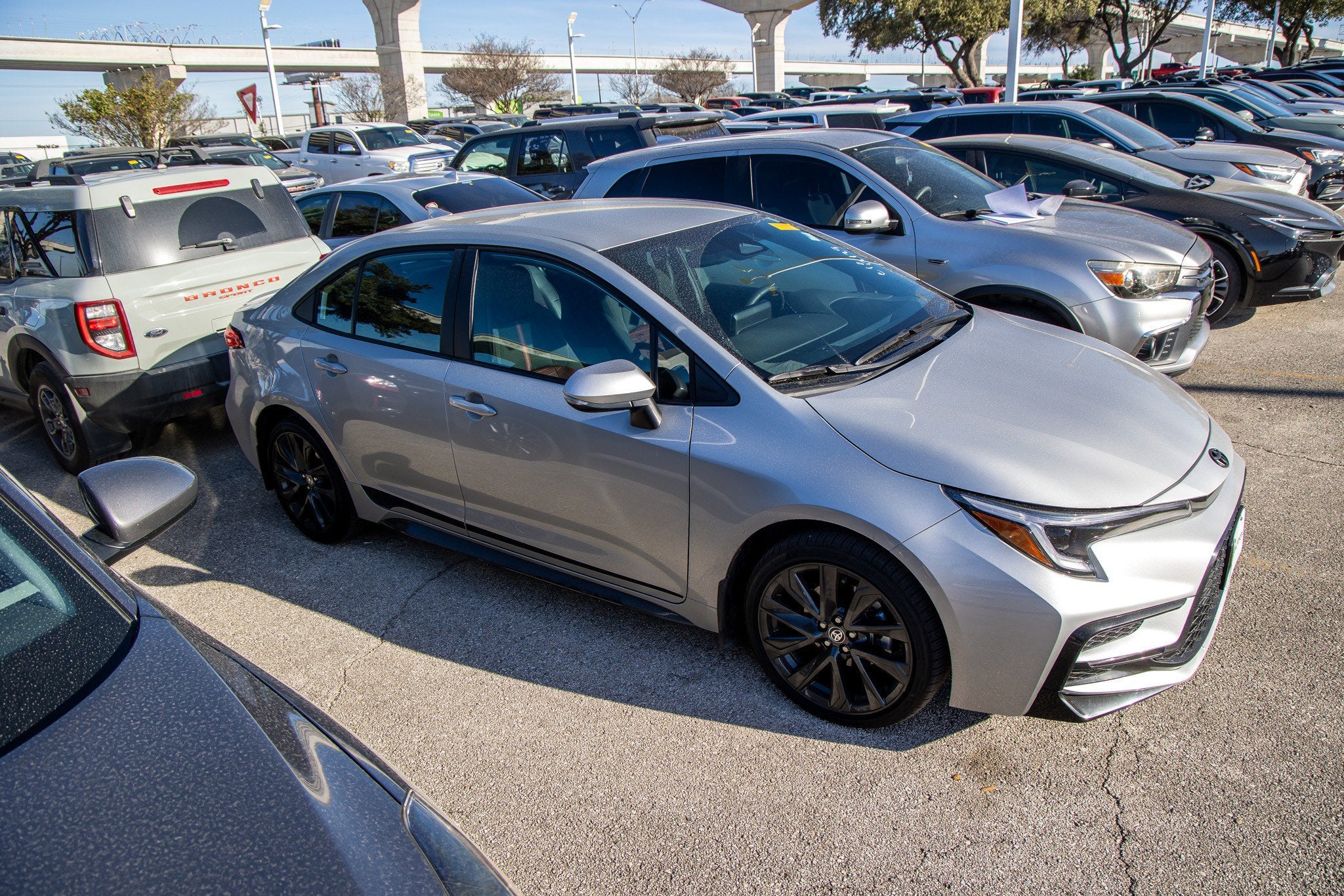 2026 Toyota COROLLA SE