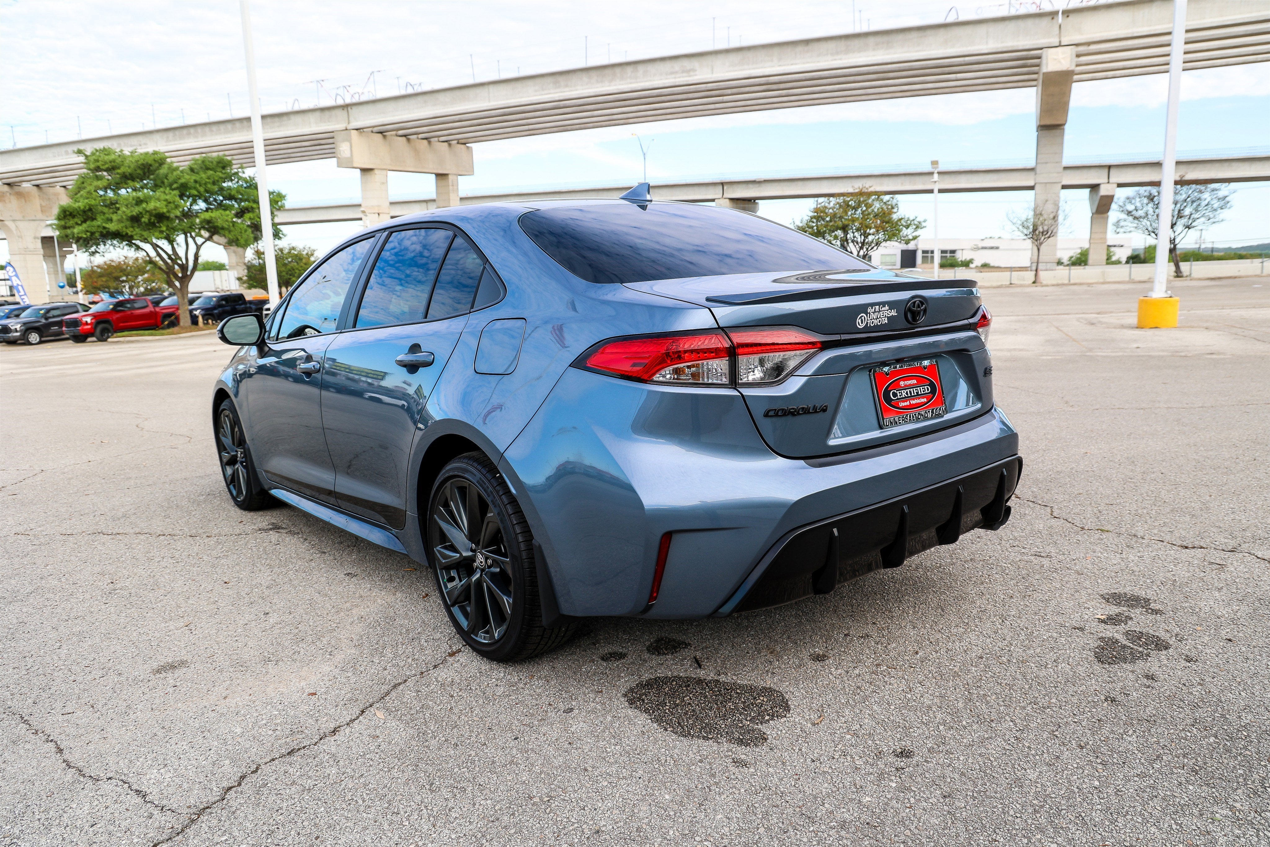 2026 Toyota COROLLA SE