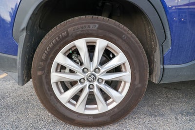 2025 Toyota Corolla Cross LE