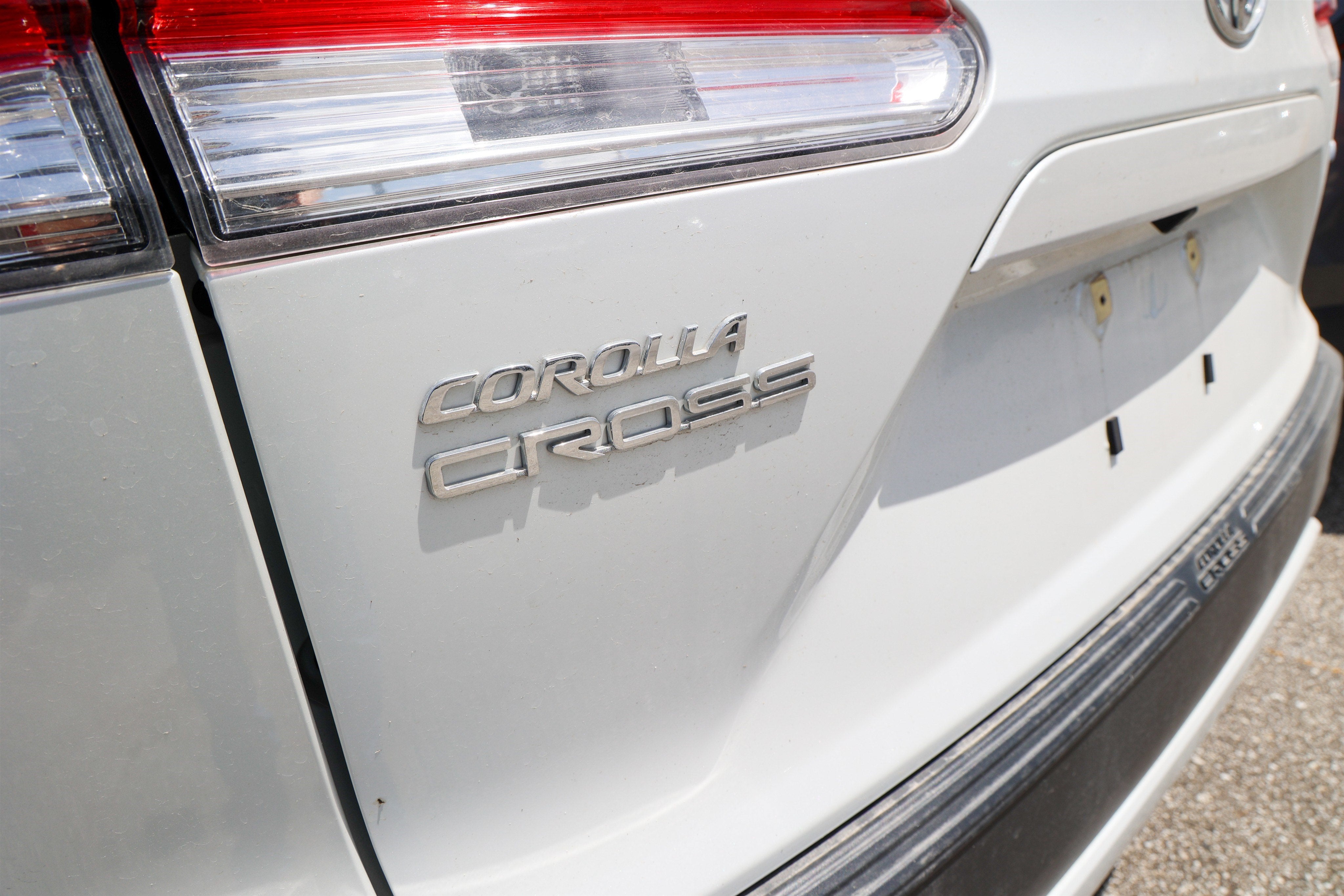 2025 Toyota Corolla Cross LE