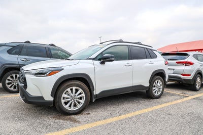 2025 Toyota Corolla Cross LE