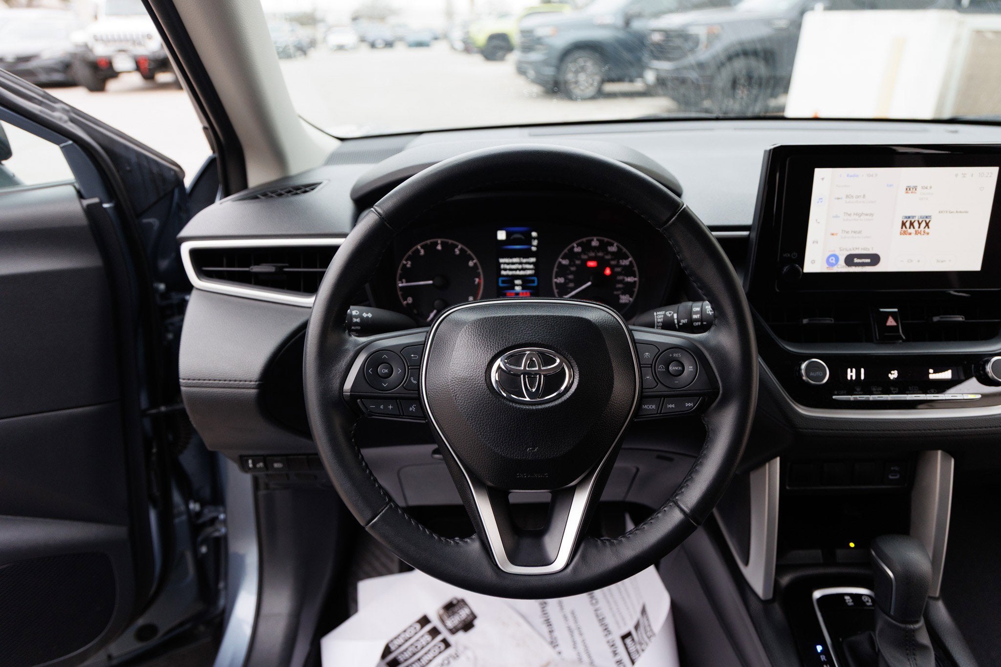 2025 Toyota Corolla Cross LE