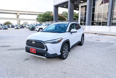 2023 Toyota Corolla Cross XLE