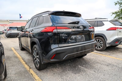 2022 Toyota Corolla Cross XLE