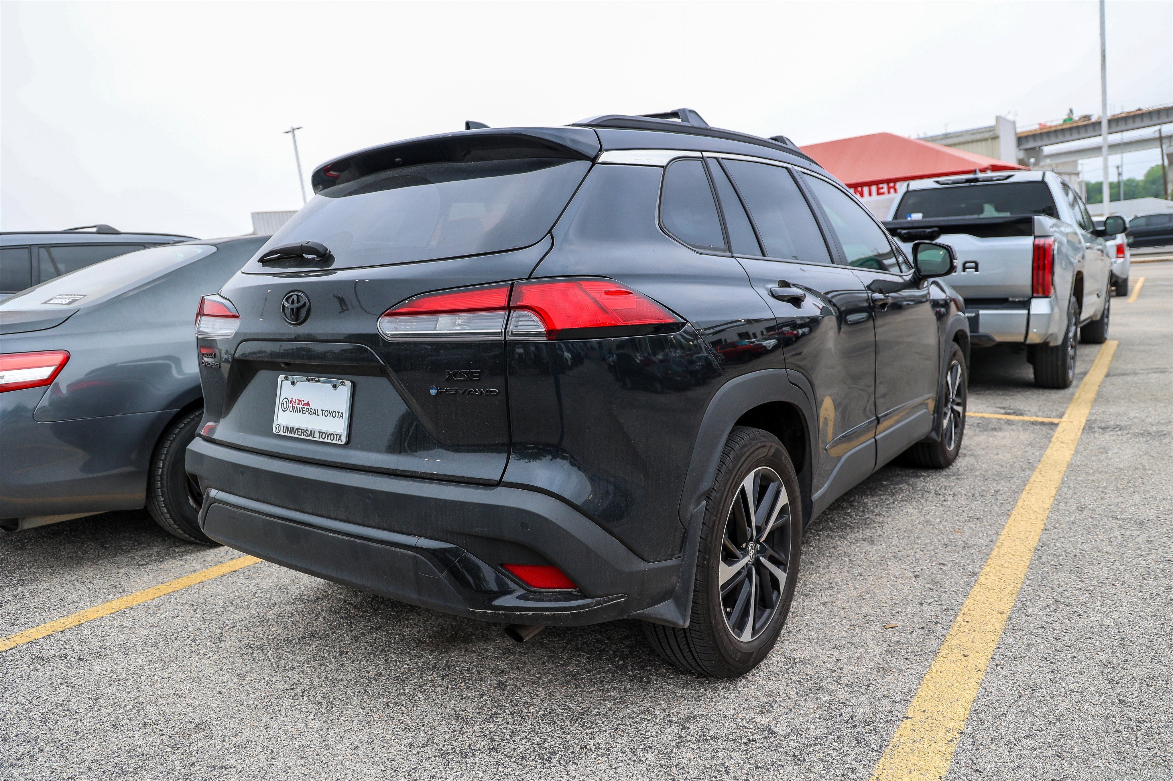 2025 Toyota COROLLA CROSS HV Hybrid XSE
