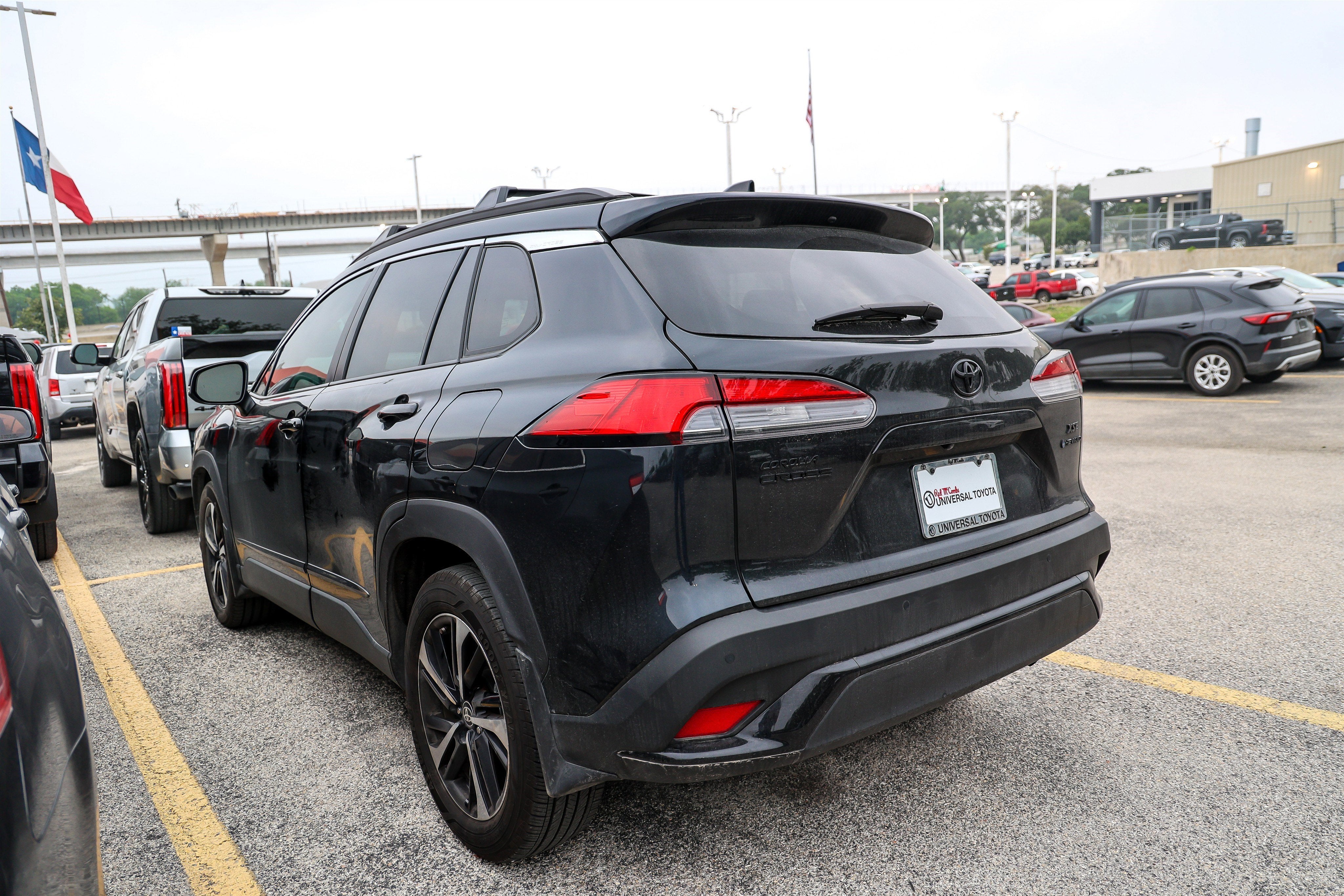 2025 Toyota COROLLA CROSS HV Hybrid XSE