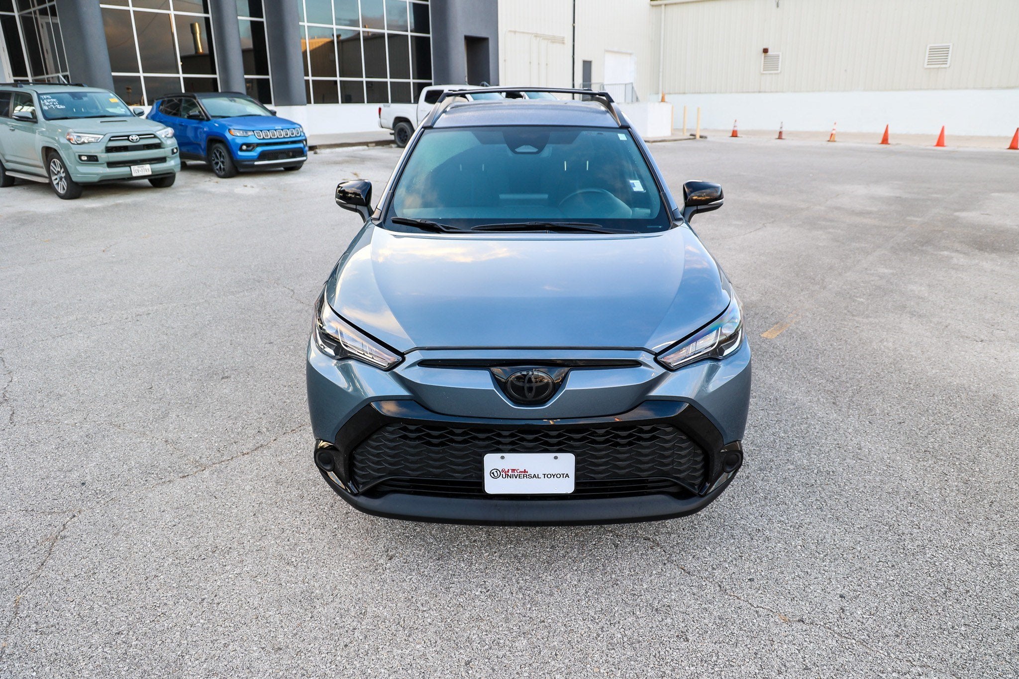2025 Toyota Corolla Cross Hybrid Hybrid SE