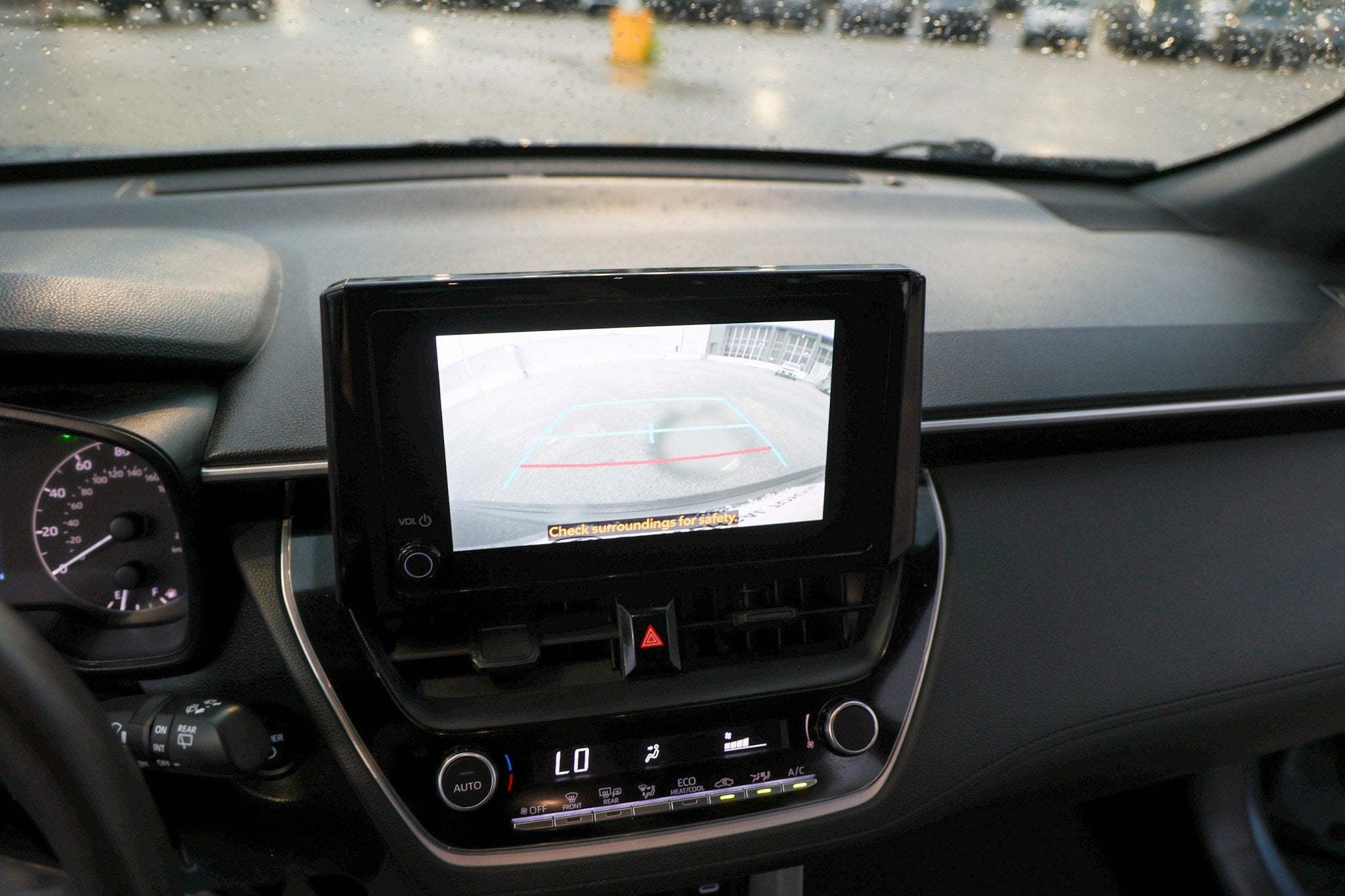 2024 Toyota Corolla Cross Hybrid Hybrid SE