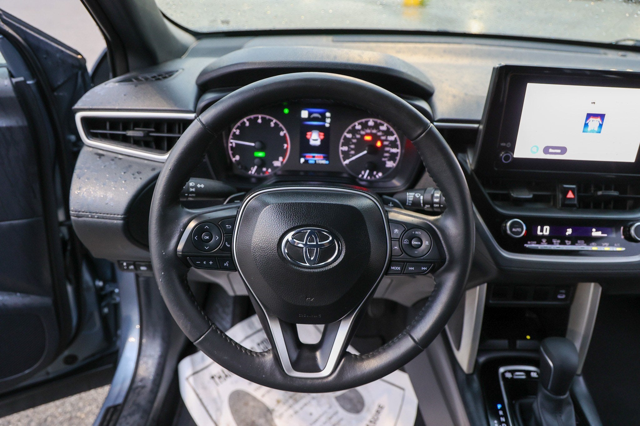 2024 Toyota Corolla Cross Hybrid Hybrid SE