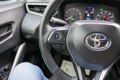 2024 Toyota Corolla Cross Hybrid Hybrid SE