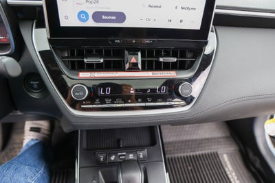 2026 Toyota COROLLA CROSS HV Hybrid XSE