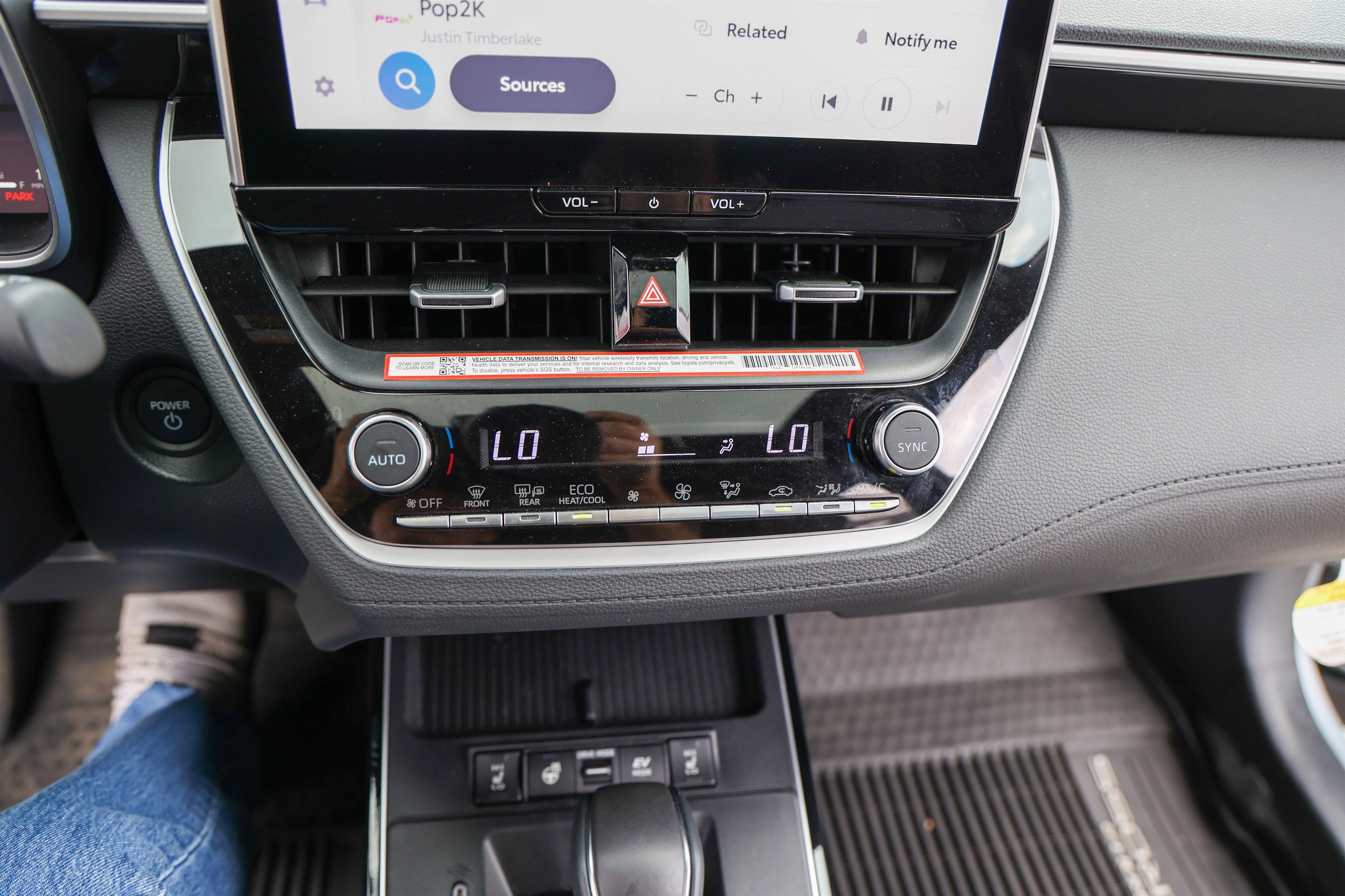 2026 Toyota COROLLA CROSS HV Hybrid XSE