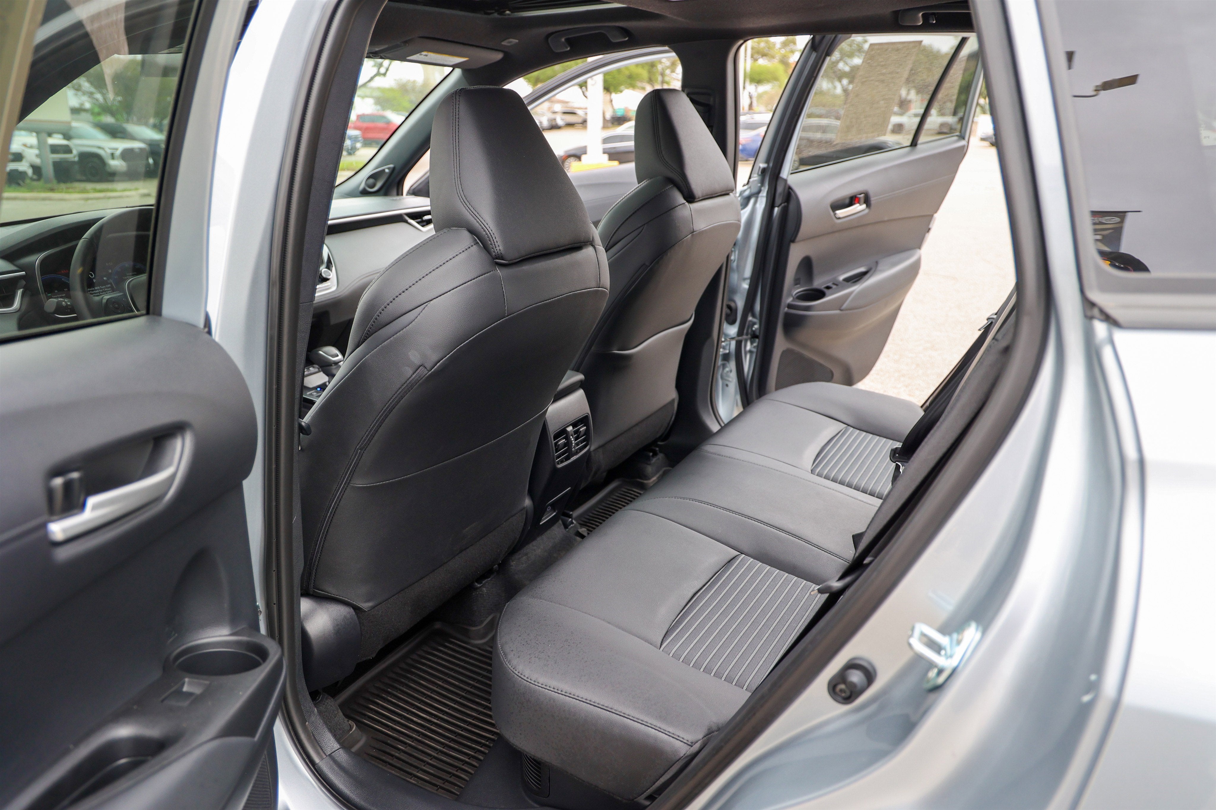 2026 Toyota COROLLA CROSS HV Hybrid XSE