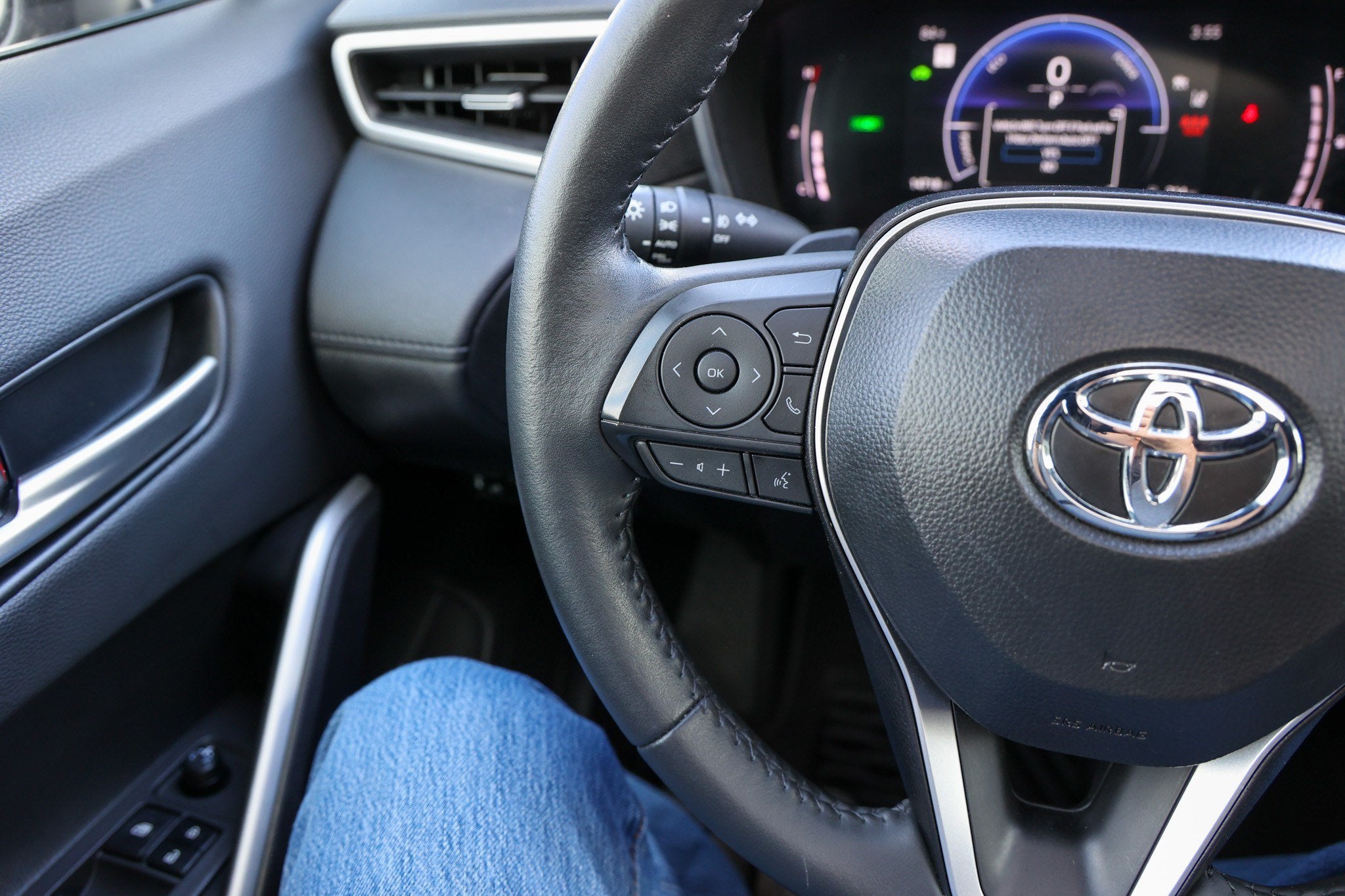 2025 Toyota Corolla Cross Hybrid Hybrid XSE