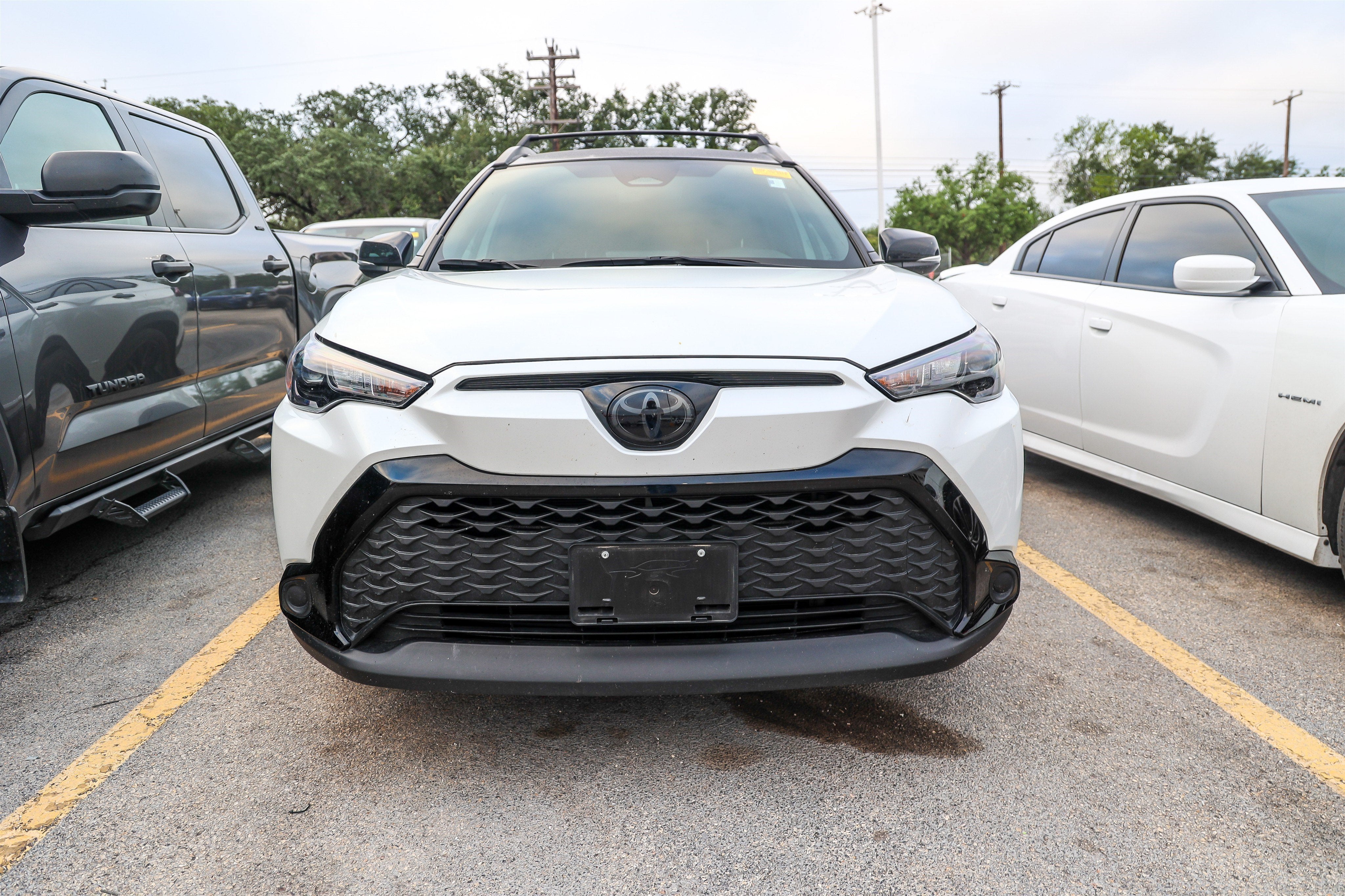 2025 Toyota Corolla Cross Hybrid Hybrid Nightshade Edition