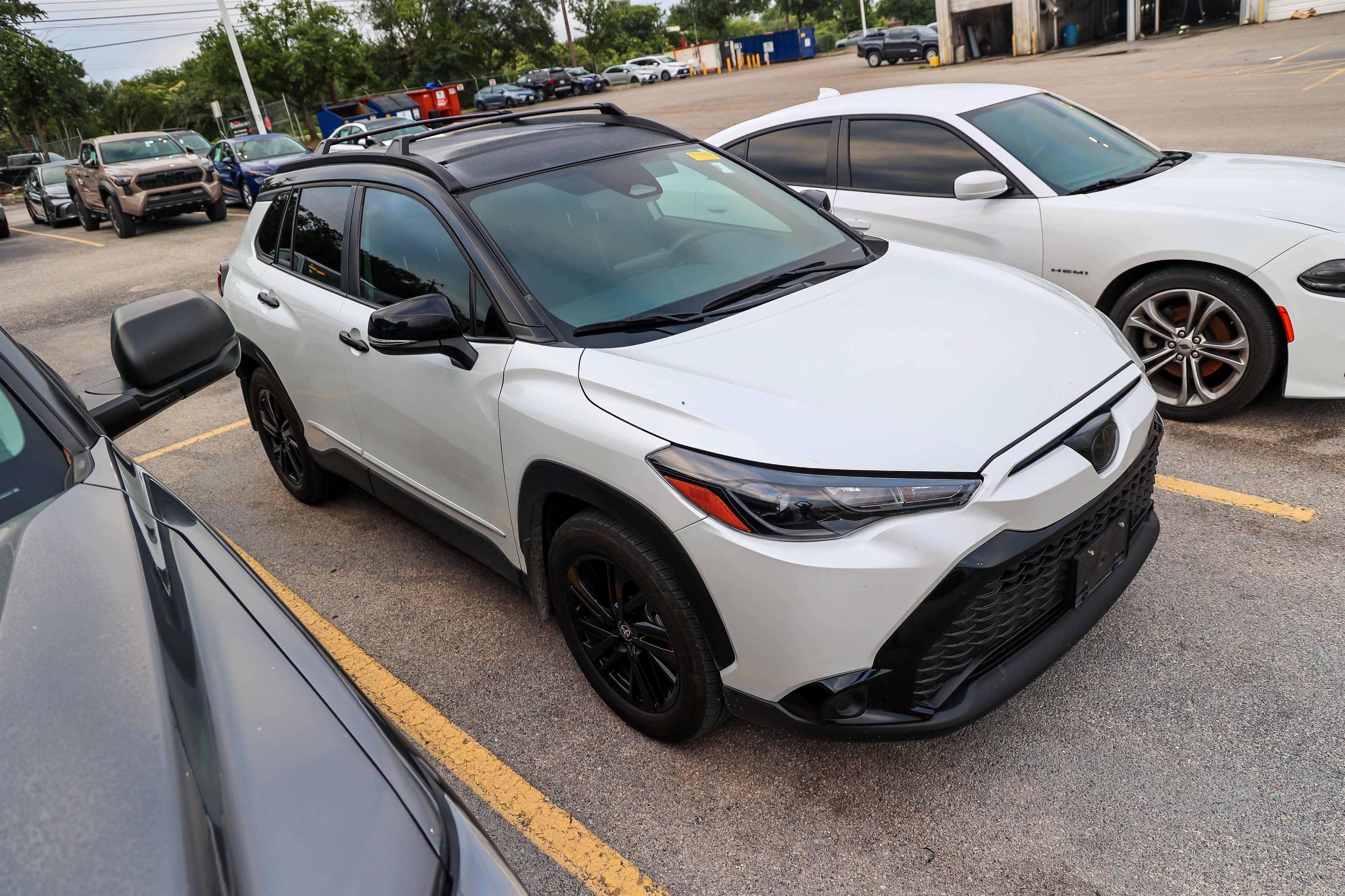 2025 Toyota Corolla Cross Hybrid Hybrid Nightshade Edition