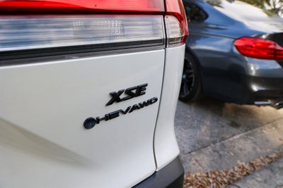 2026 Toyota COROLLA CROSS HV Hybrid XSE