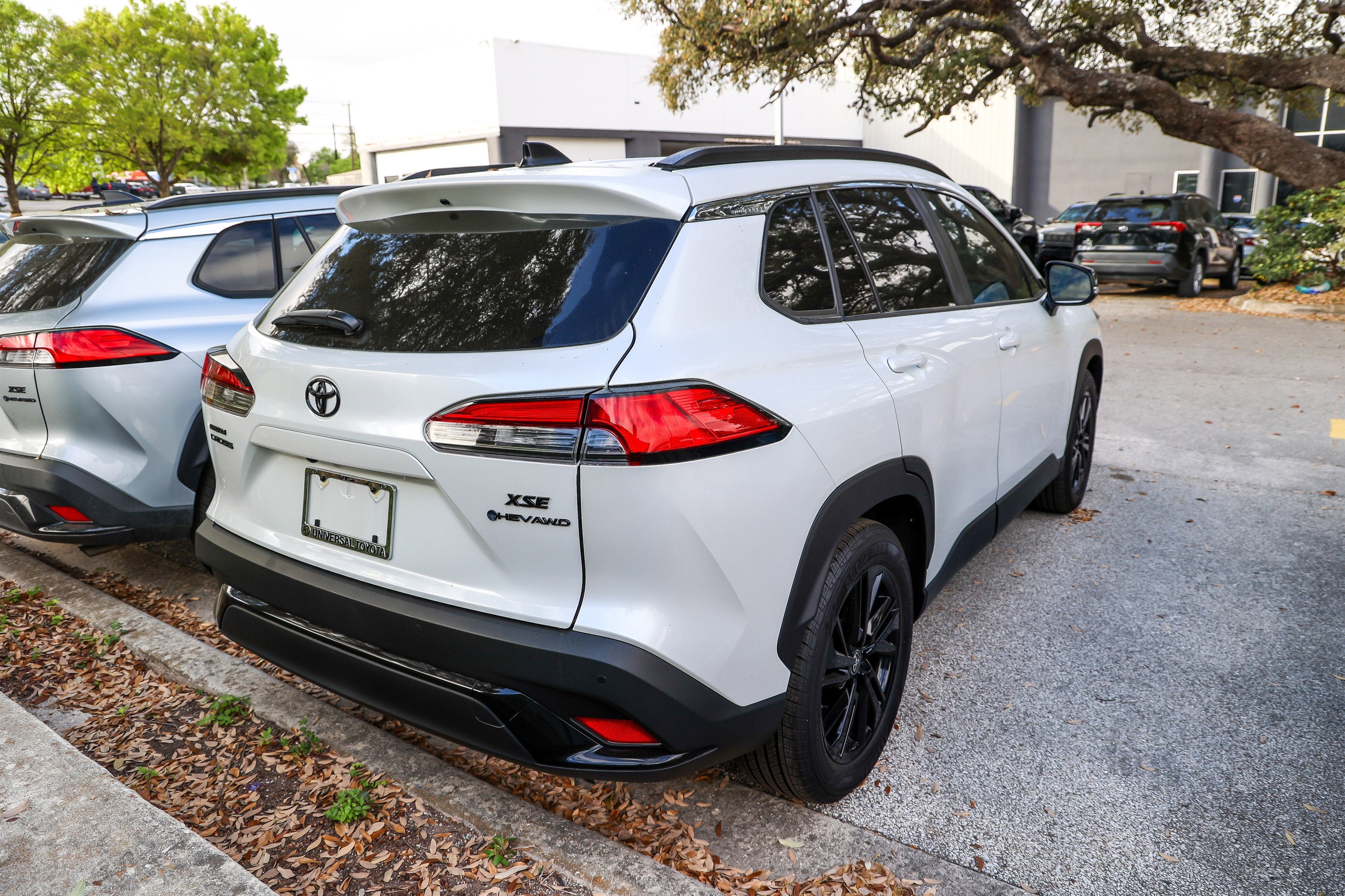 2026 Toyota COROLLA CROSS HV Hybrid XSE