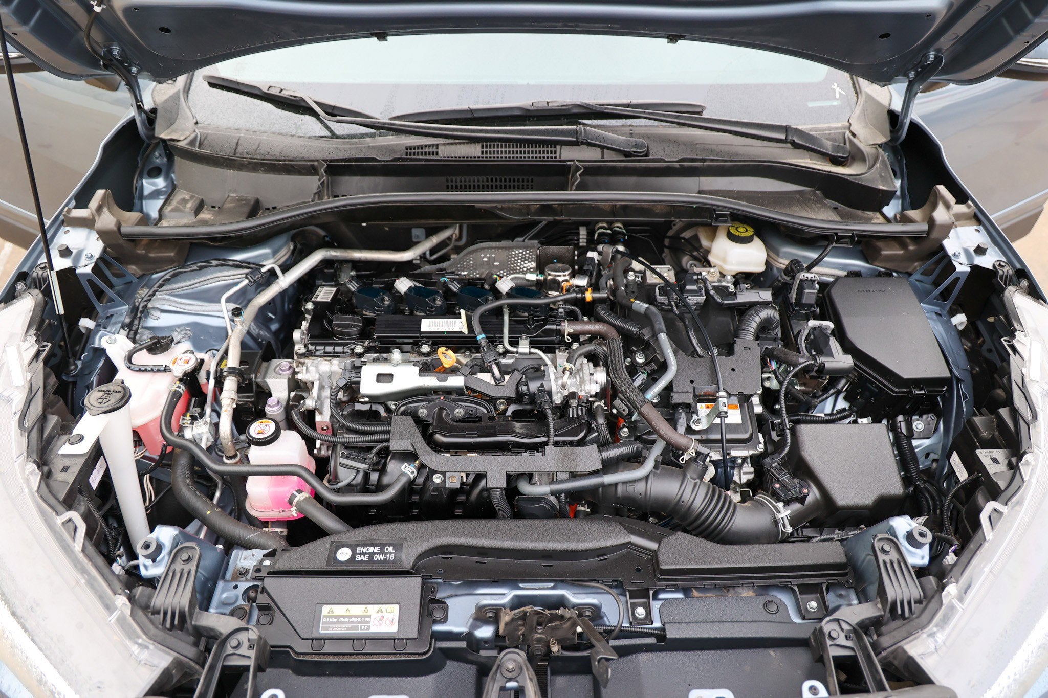 2024 Toyota COROLLA CROSS HV Hybrid SE