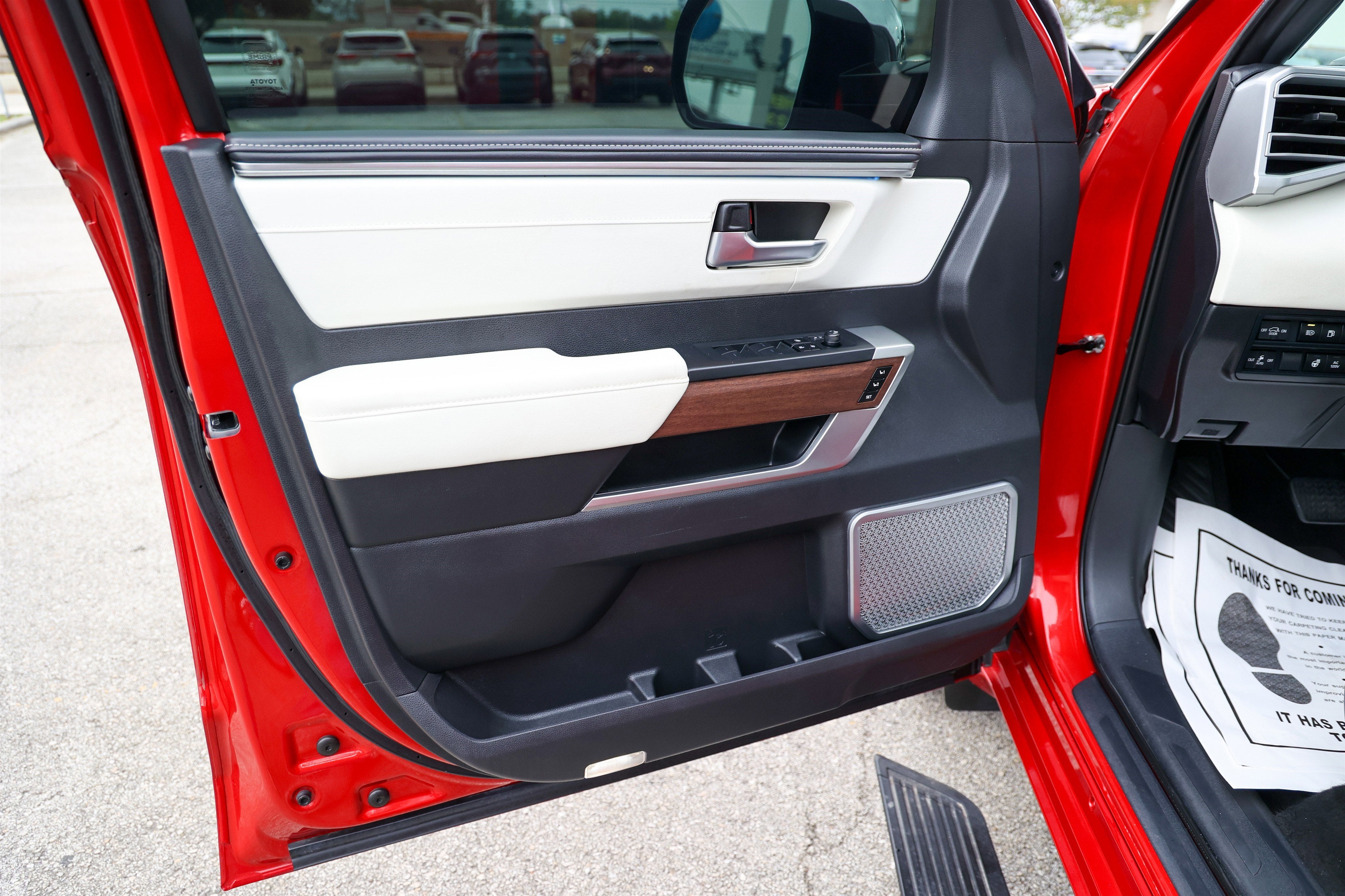 2024 Toyota SEQUOIA 4WD Capstone