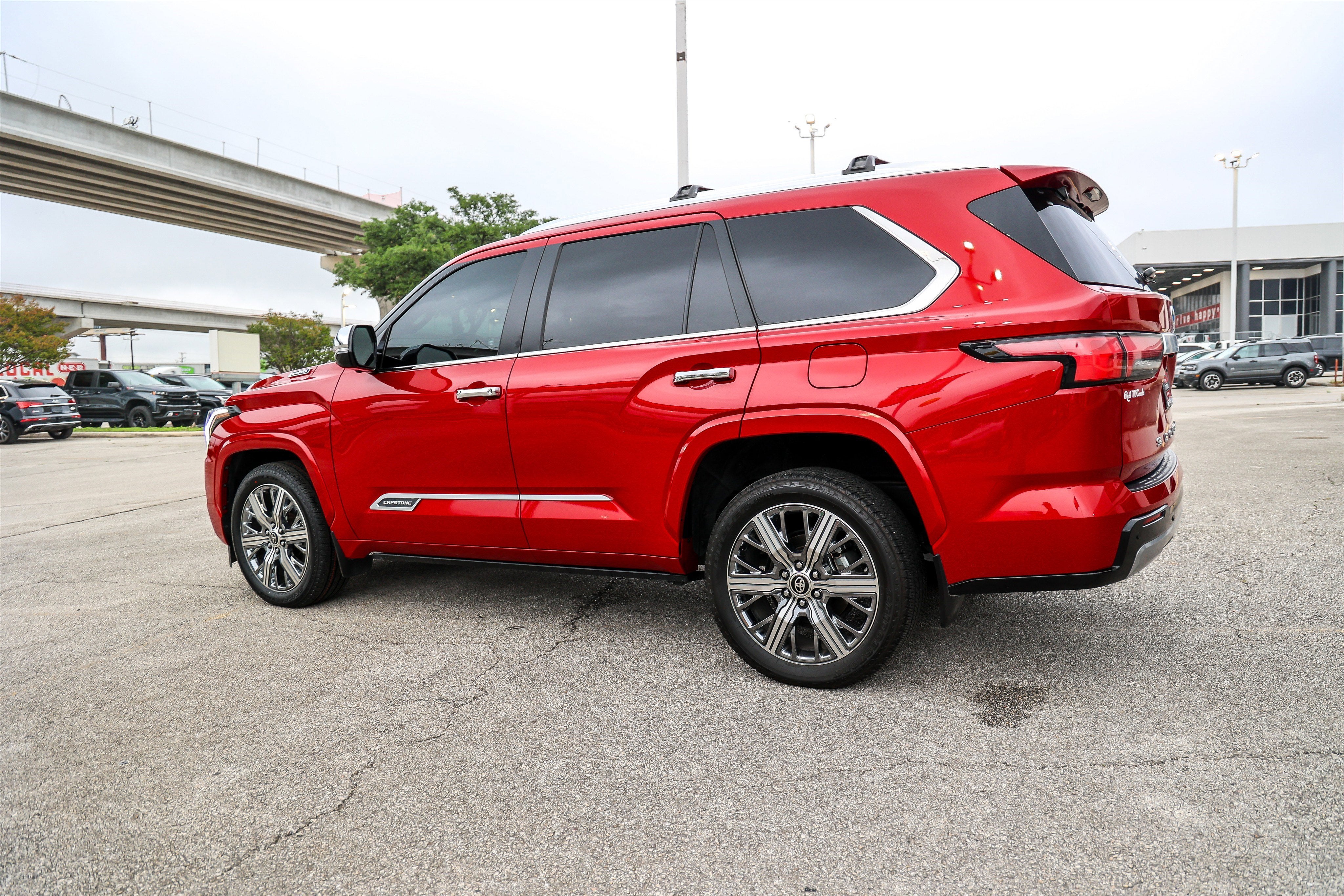 2024 Toyota SEQUOIA 4WD Capstone