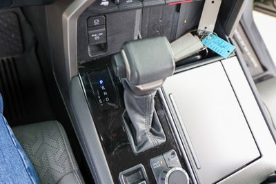 2023 Toyota SEQUOIA 4WD Limited