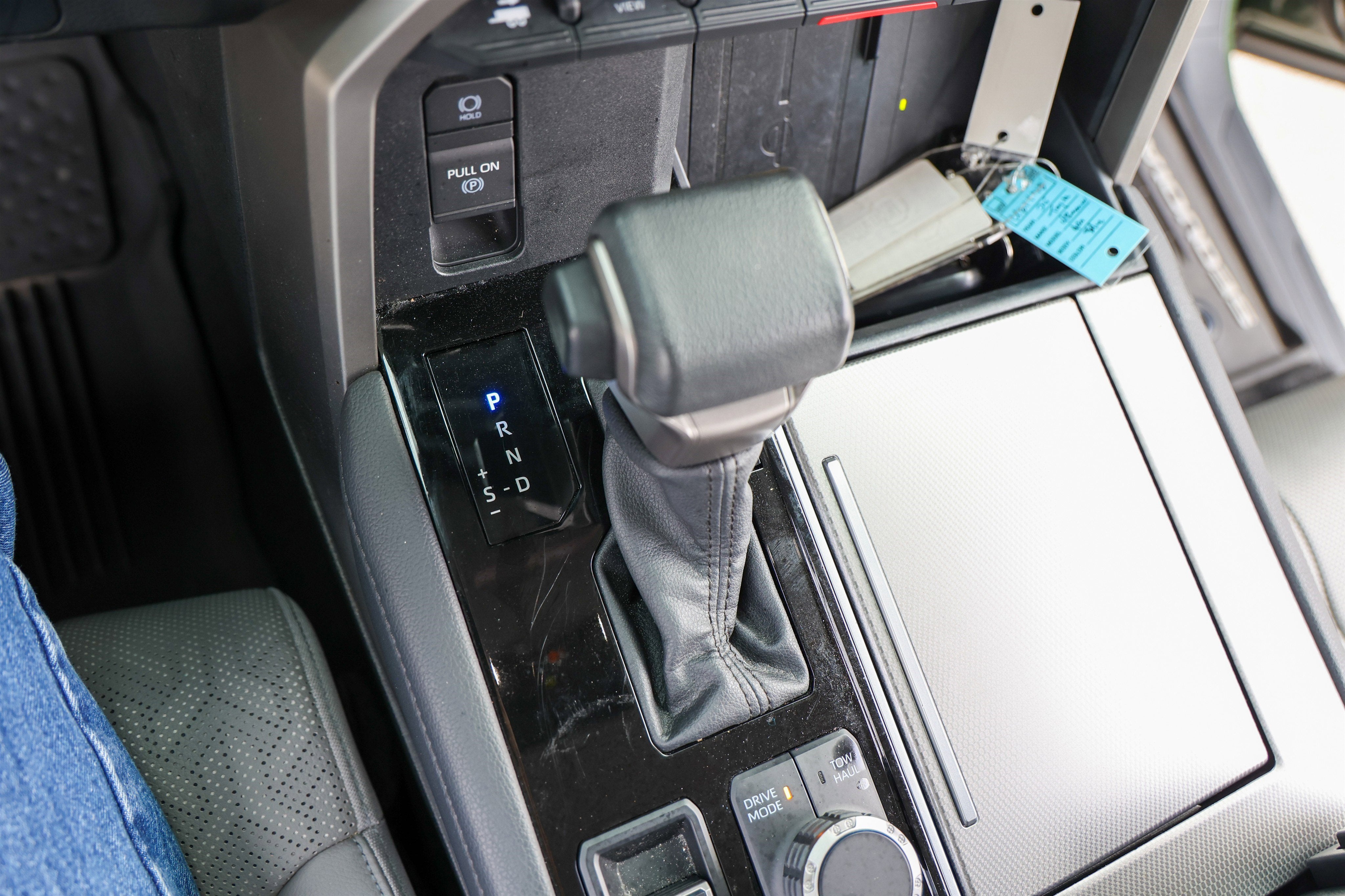 2023 Toyota SEQUOIA 4WD Limited