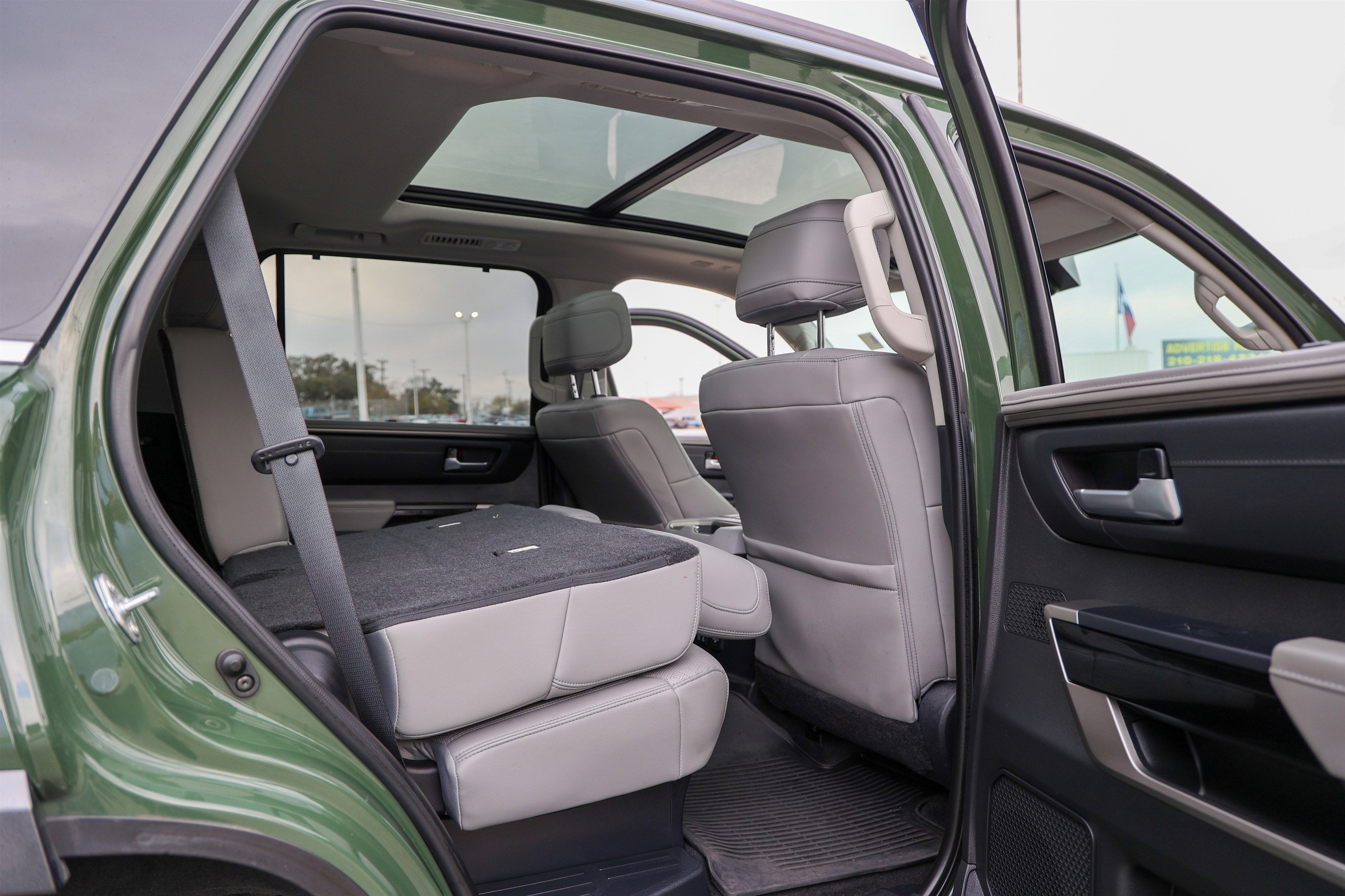 2023 Toyota SEQUOIA 4WD Limited