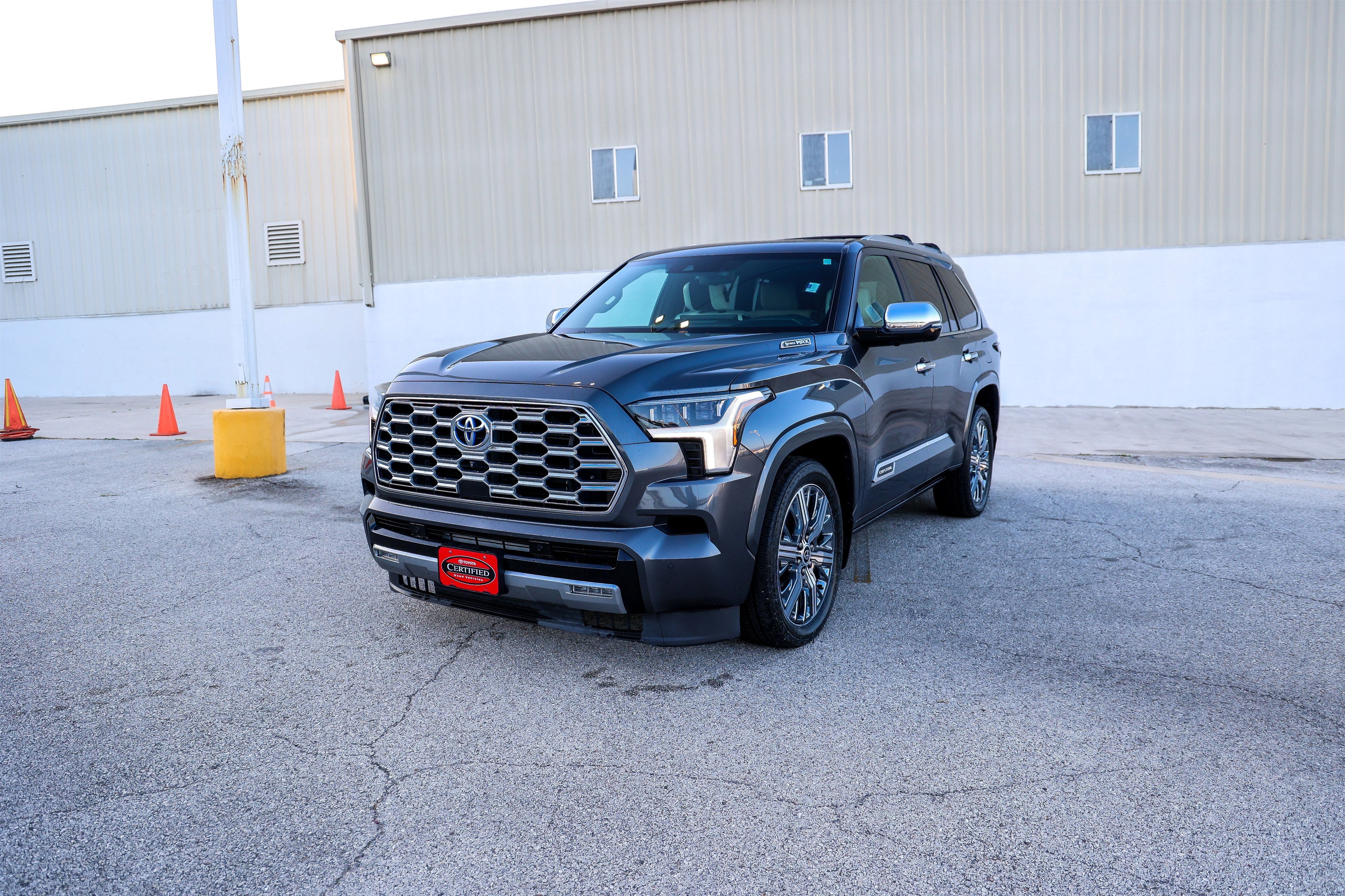 2024 Toyota SEQUOIA 4WD Capstone