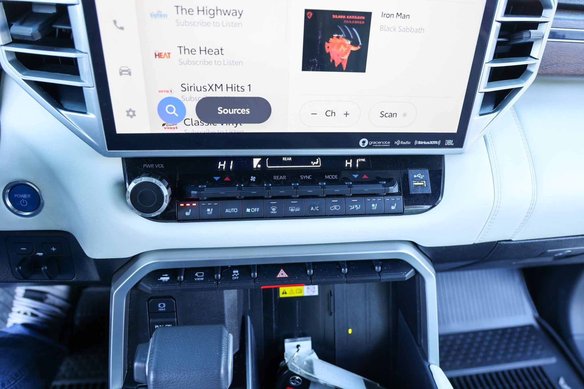 2023 Toyota SEQUOIA 4WD Capstone