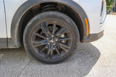 2023 Mitsubishi Eclipse Cross LE