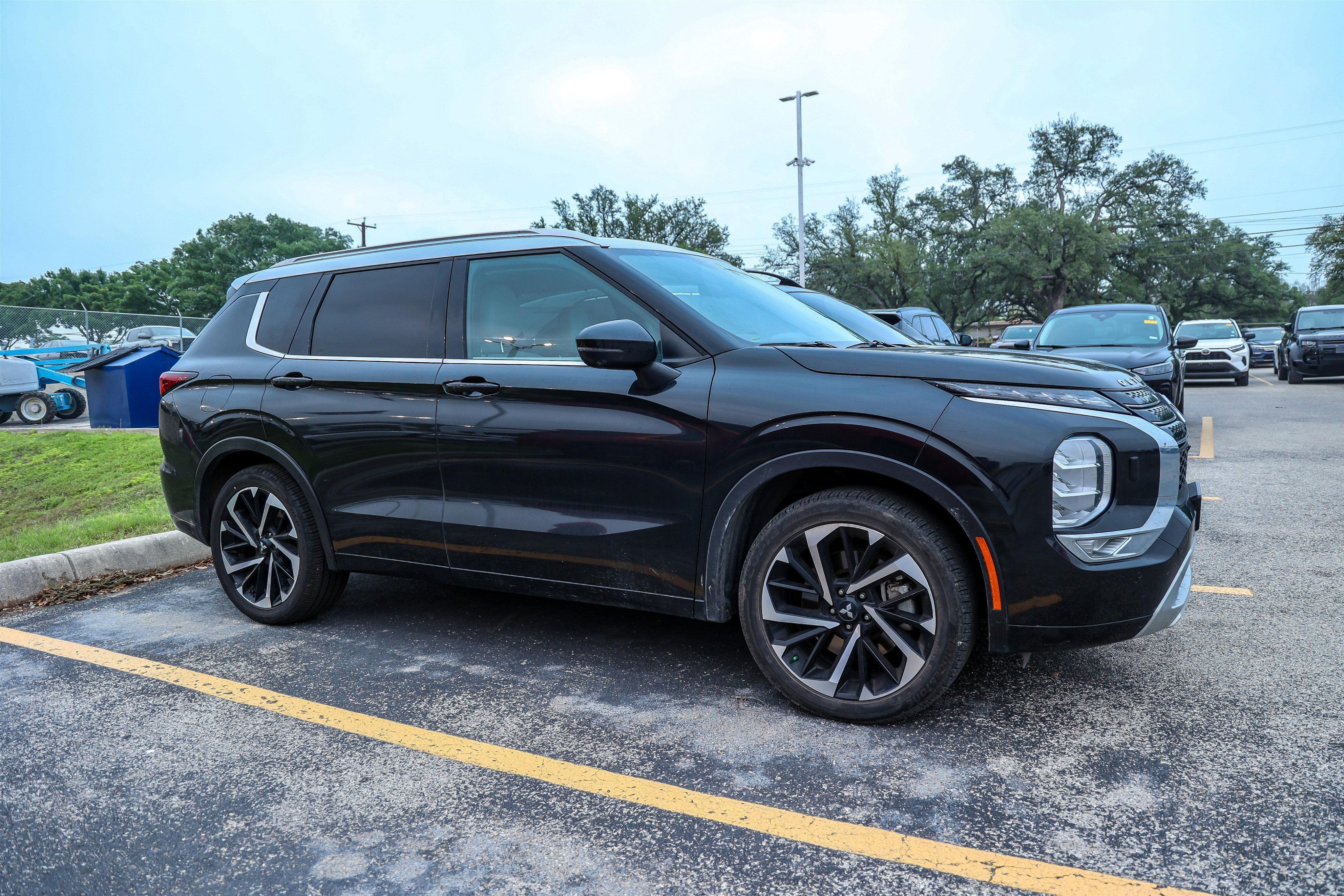 2024 Mitsubishi Outlander SEL Black Edition