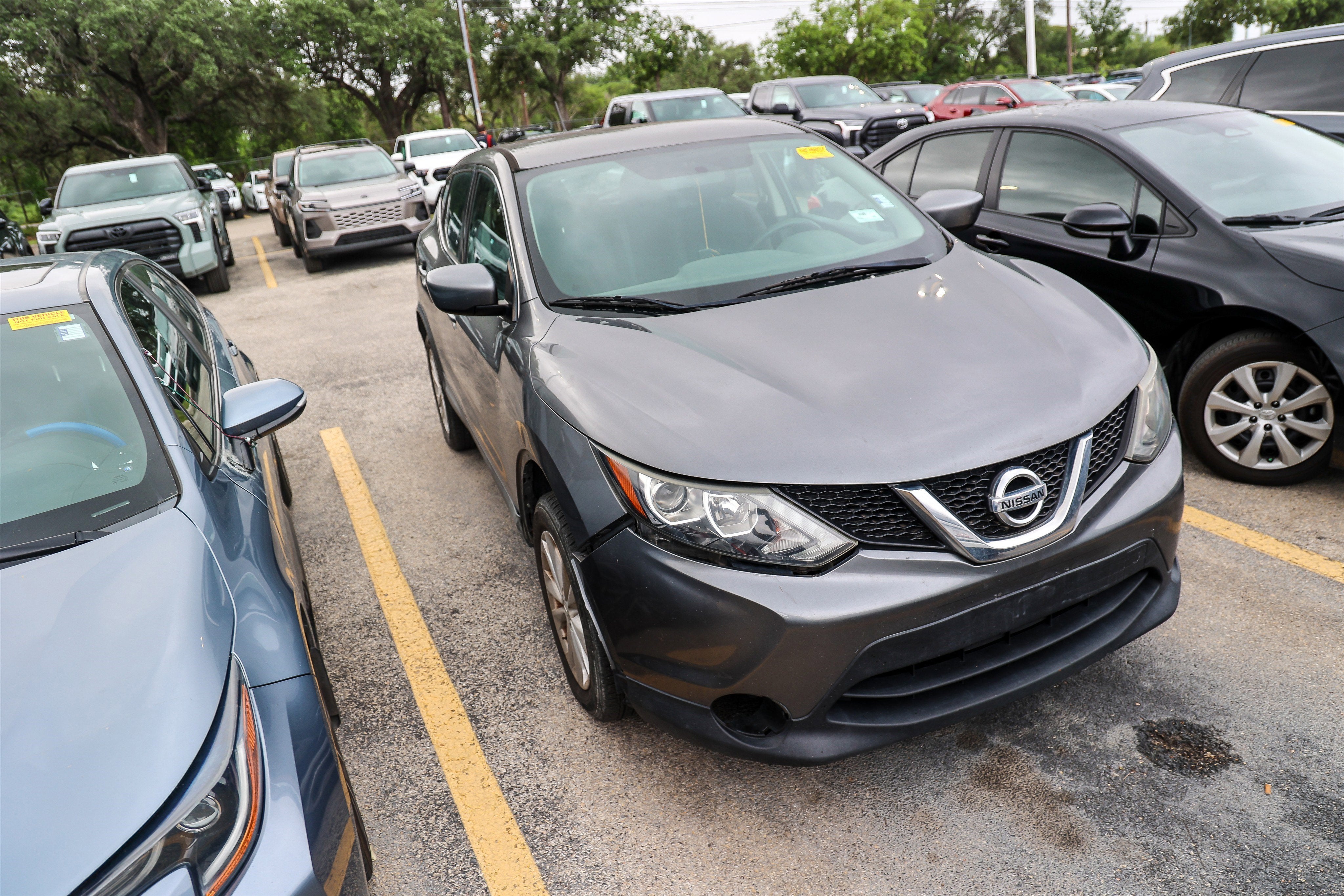 2017 Nissan Rogue Sport S
