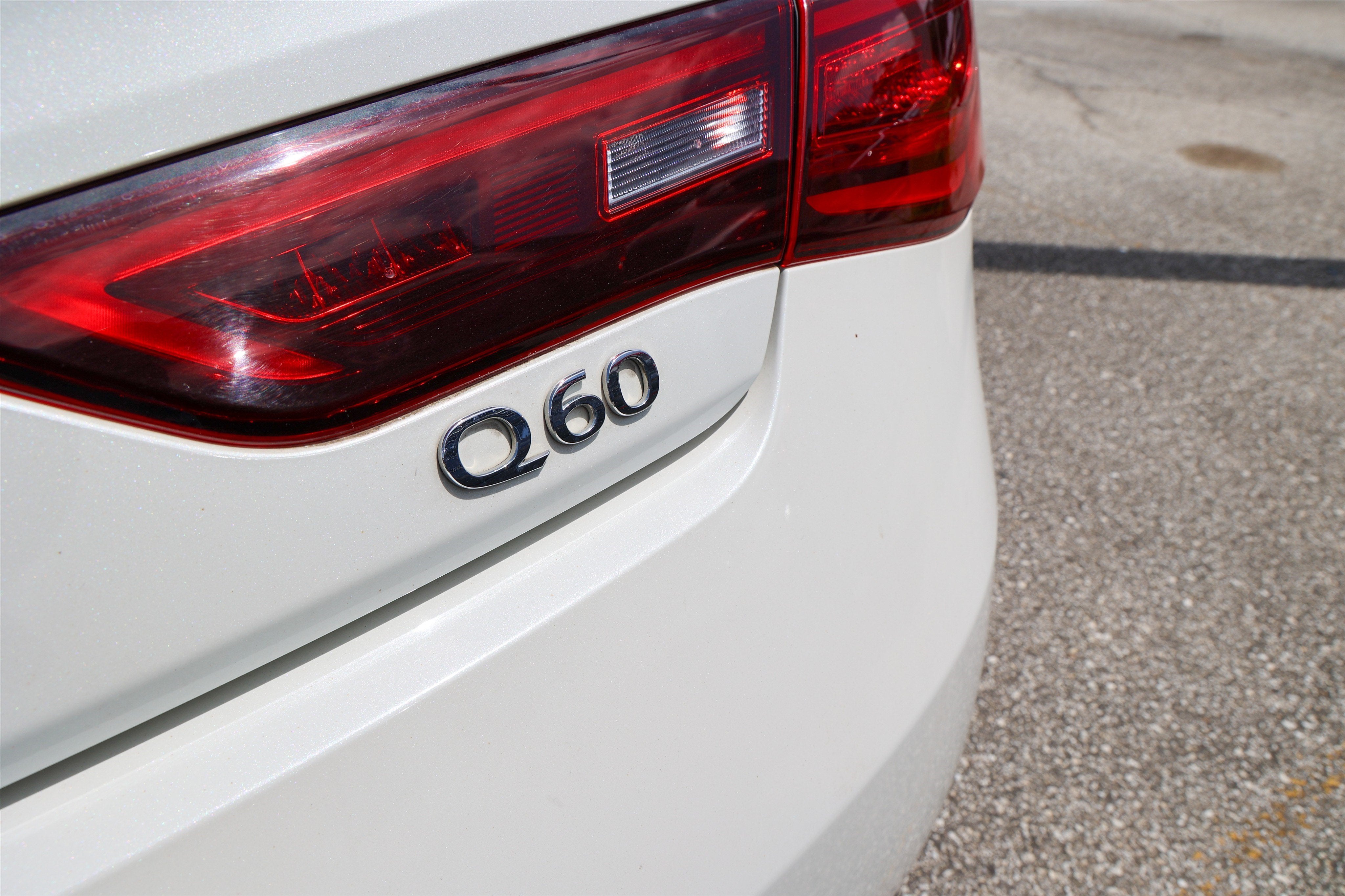 2017 INFINITI Q60 3.0t Premium
