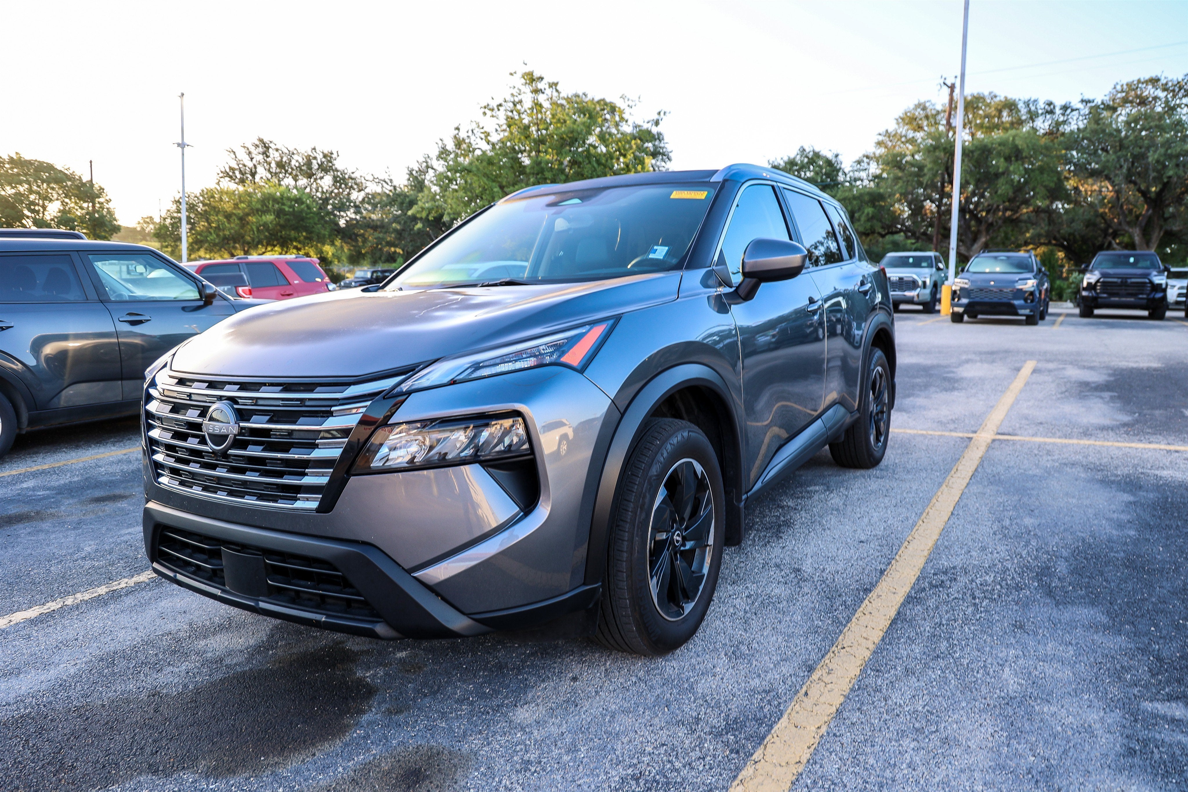 2024 Nissan Rogue SV