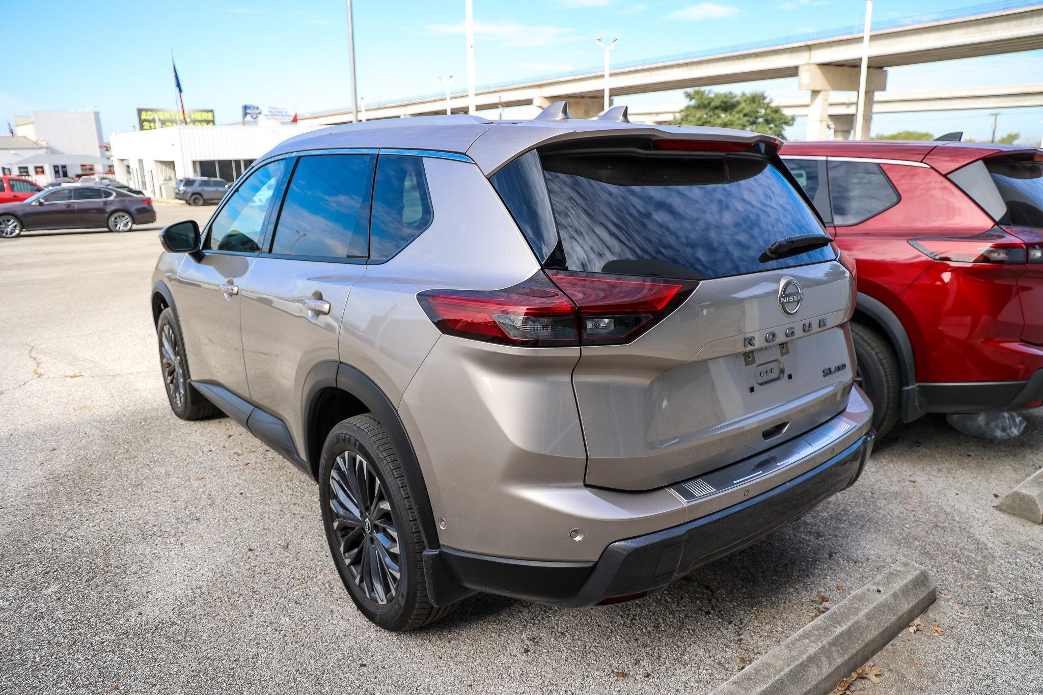 2025 Nissan Rogue SL