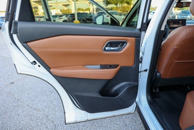 2025 Nissan Rogue Platinum