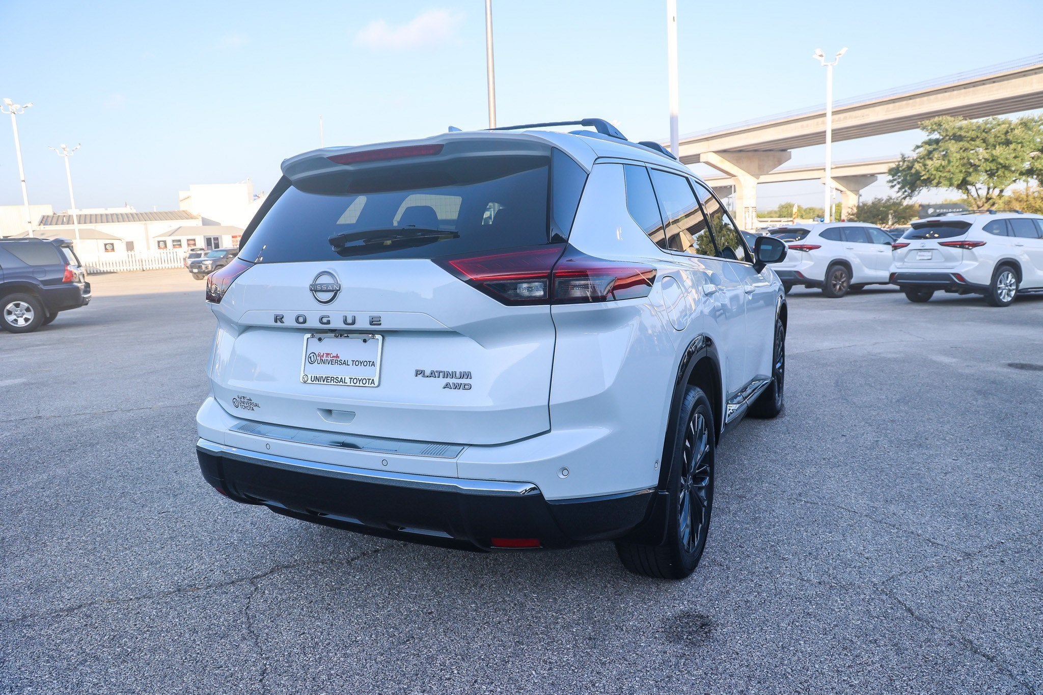 2025 Nissan Rogue Platinum