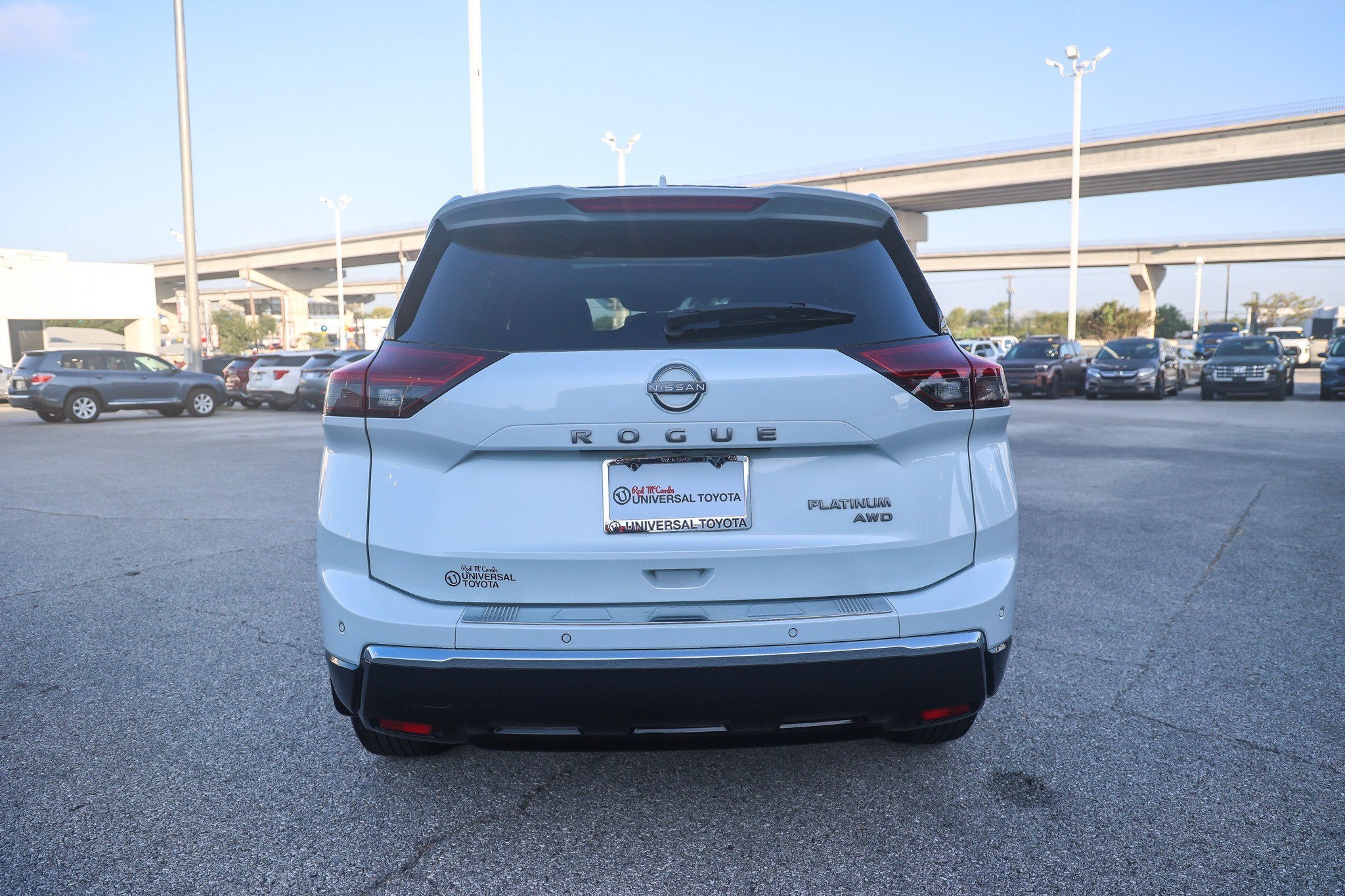 2025 Nissan Rogue Platinum