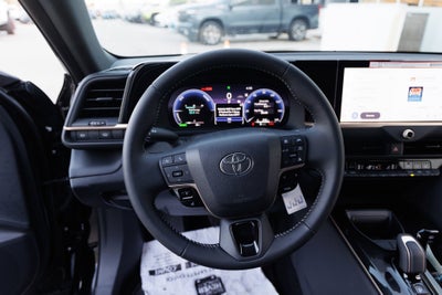 2026 Toyota CROWN XLE