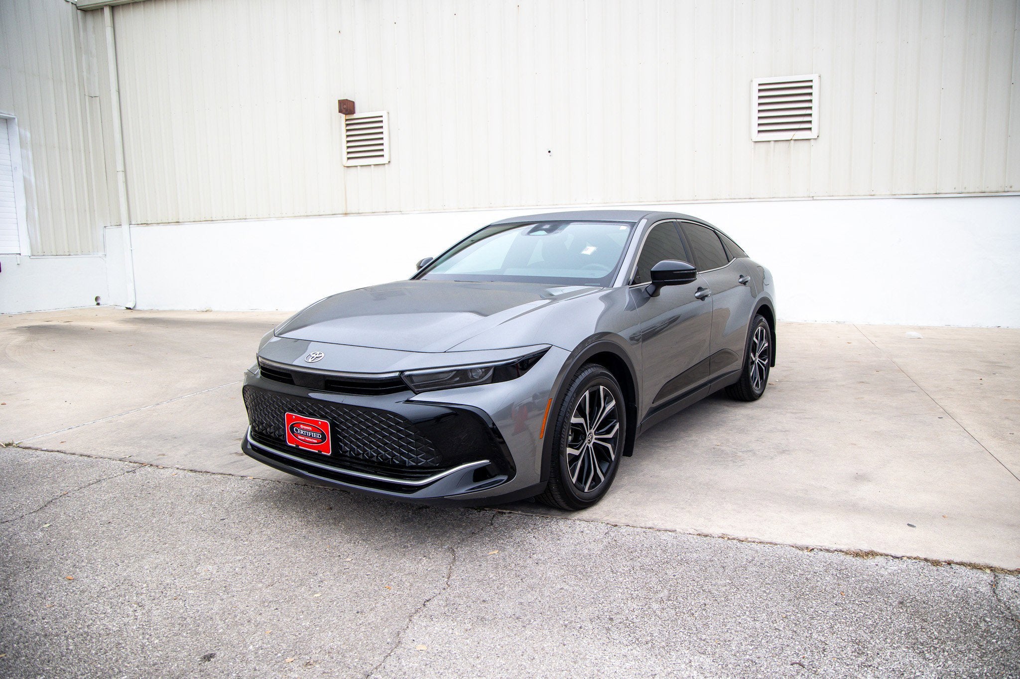 2026 Toyota CROWN XLE