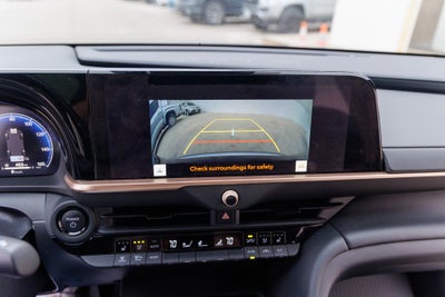 2026 Toyota CROWN XLE