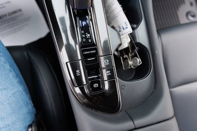 2026 Toyota CROWN XLE