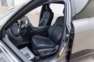 2026 Toyota CROWN XLE