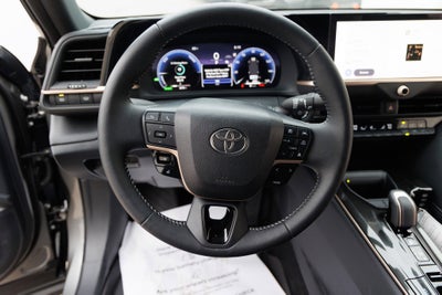 2026 Toyota CROWN XLE