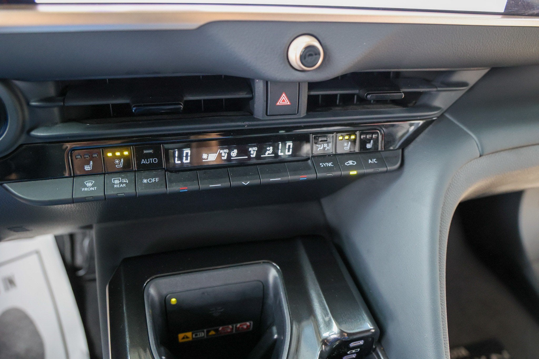 2025 Toyota Toyota Crown Signia XLE