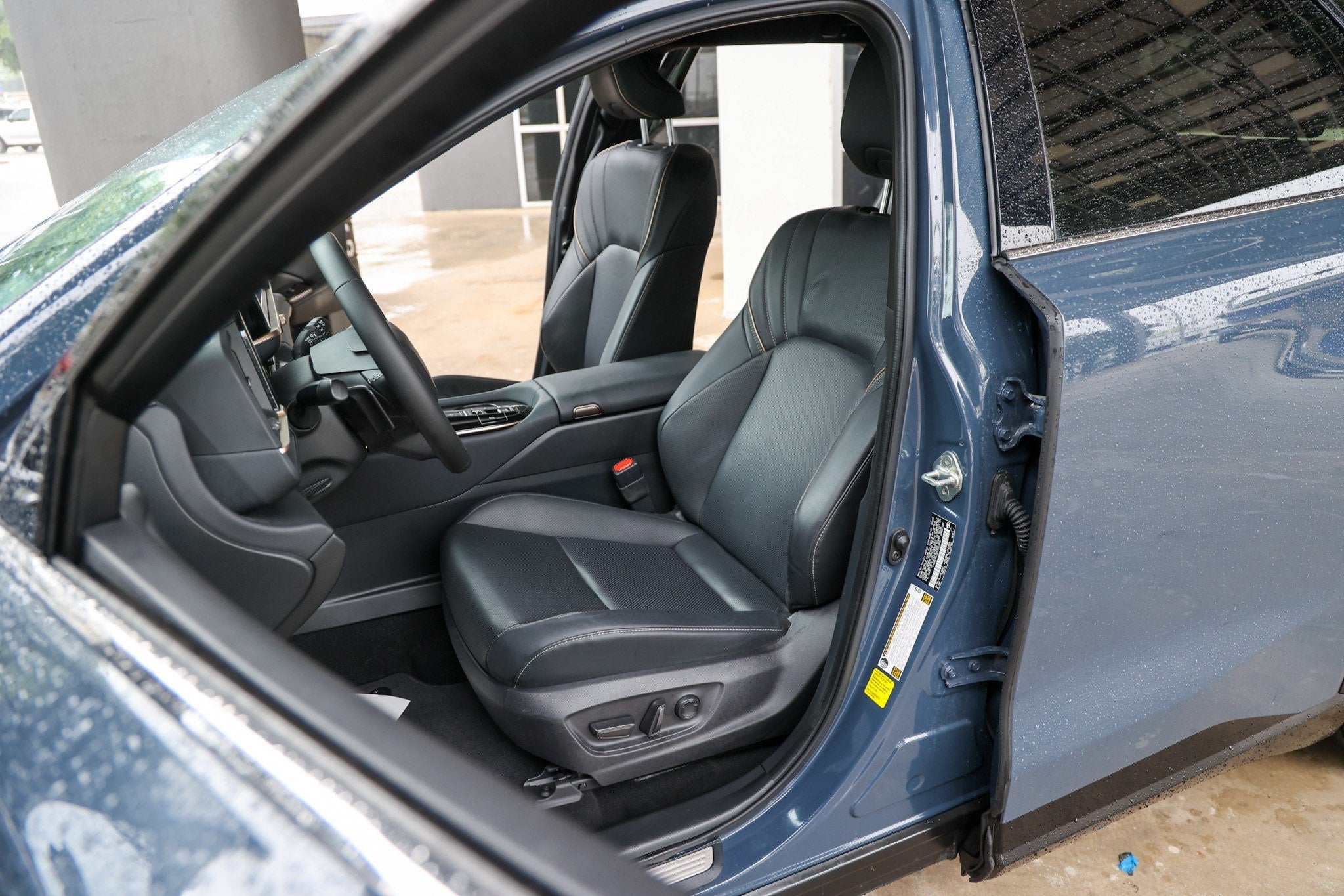 2025 Toyota Toyota Crown Signia XLE