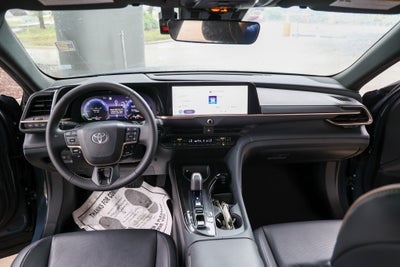 2025 Toyota Toyota Crown Signia XLE