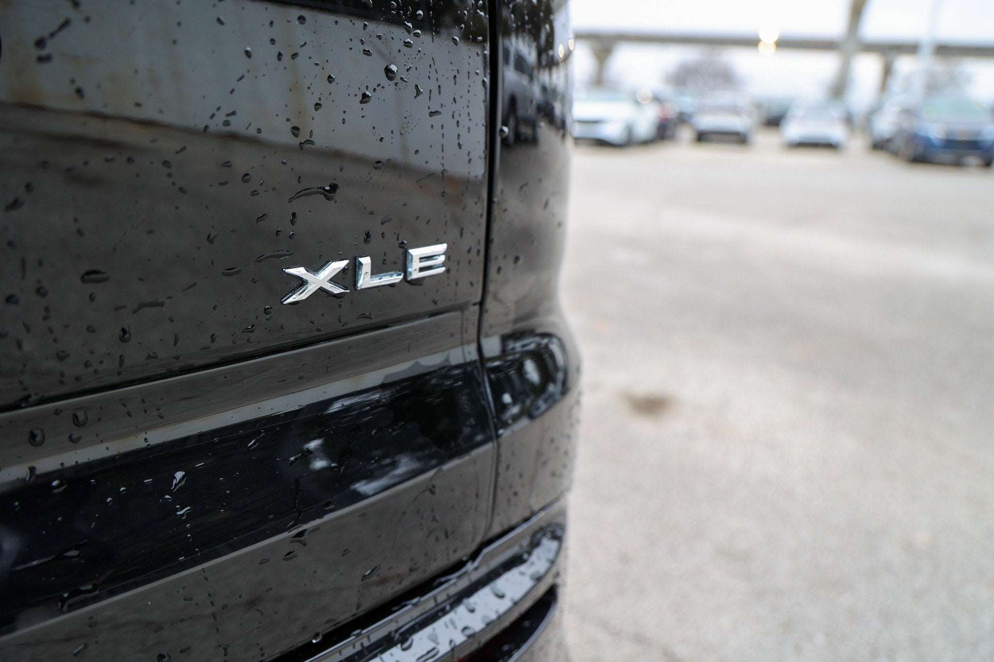 2025 Toyota CROWN SIGNIA XLE